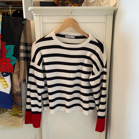 Stradivarius Crew & Scoop Neck Long Sleeve Sweater - Picture 3 of 7